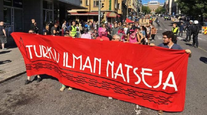 Turku, Finlandia: Tysiące przeciwko dżihadystom i neonazistom