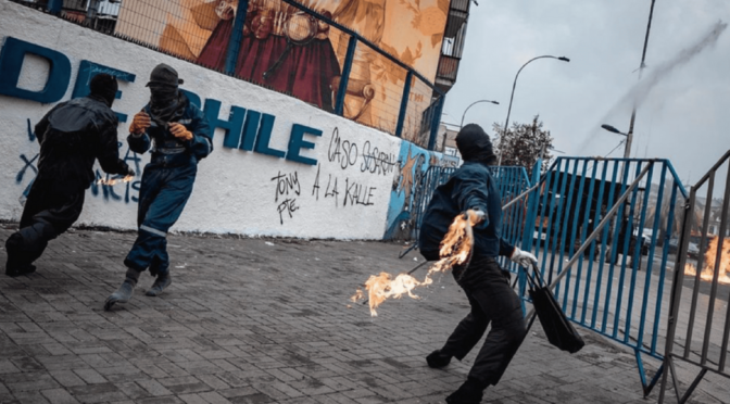 Santiago, Chile: Liczne ataki ku pamięci anarchistycznego towarzysza Mauricio “Punky Mauriego” Moralesa