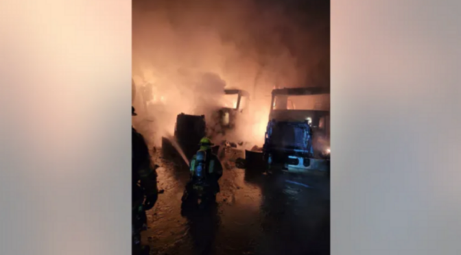 Georgia, USA: Podpalenie 6 ciężarówek firmy realizującej projekt dla Cop City